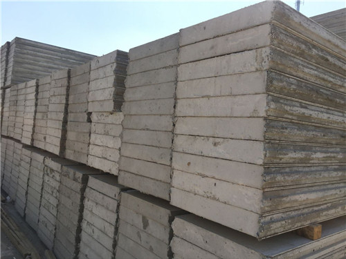 輕質(zhì)實(shí)芯多功能墻板