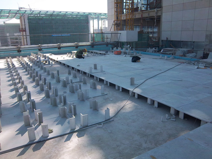 隔熱架空板凳施工